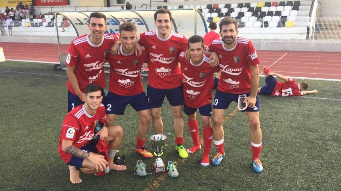 40038101_2403836913176716_8130814768584851456_n