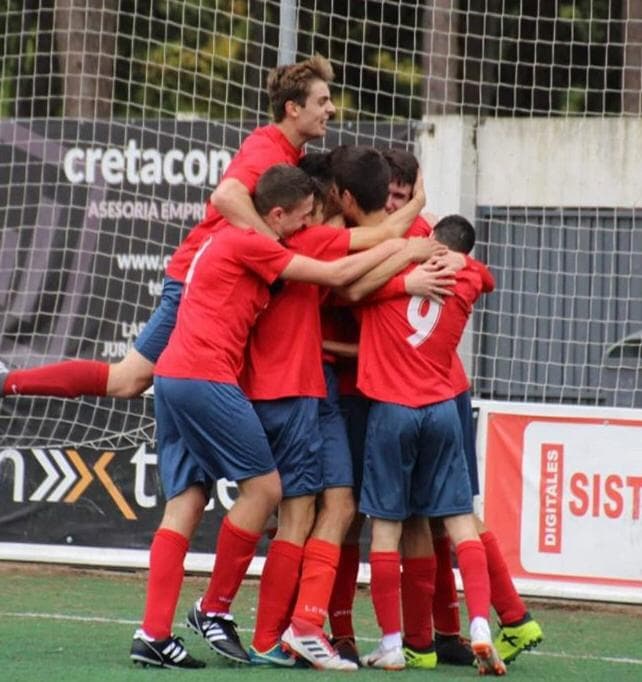 45032918_304045843776509_8416129686576300032_n