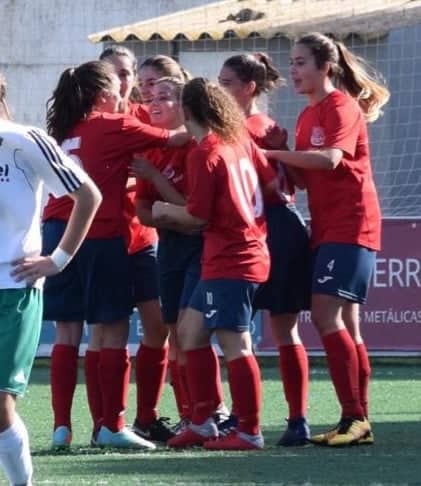 45640777_2105100539529535_555738243769827328_n